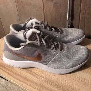 Women’s Flex Running Shoe (Gray & Rose Gold)
